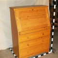 Desk 27