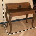 Desk 9