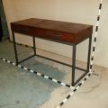 Desk 32