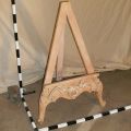 Easel 2