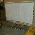 Folding hospital screen